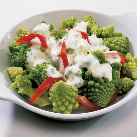 Romanesco mit Kräutersauce