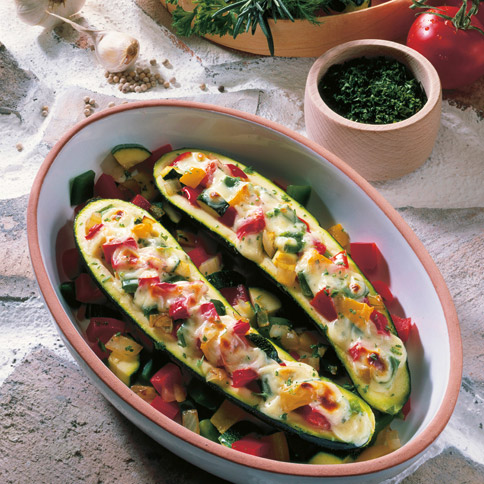 Gefüllte Zucchini