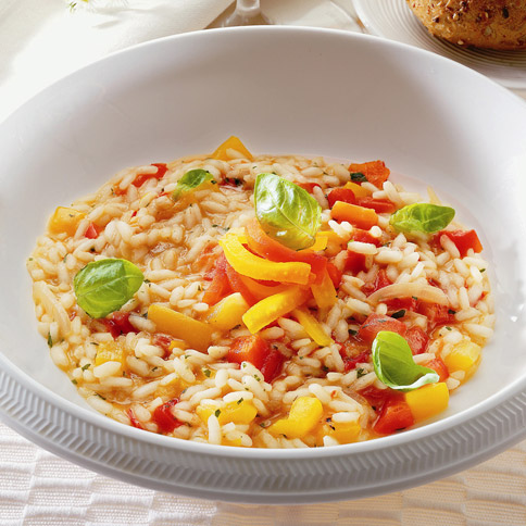 Risotto mit gelben und roten Paprika