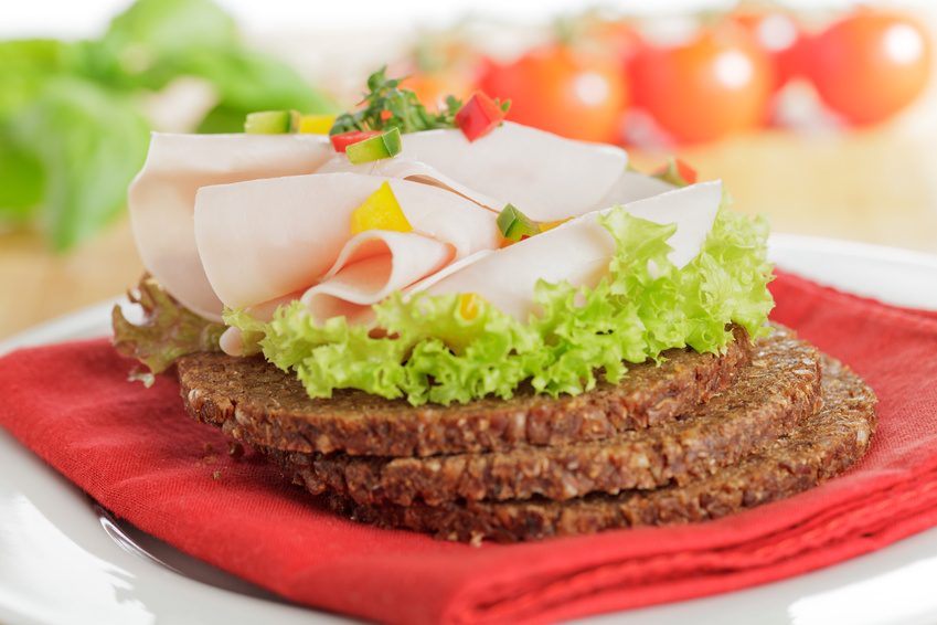 Putenbrust auf Vollkornbrot