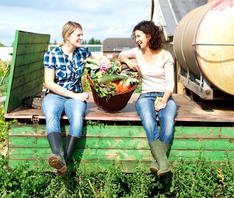 Wanda Ganders und Natalie Kirchbaumer, Gründerinnen von meine ernte, Fotograf: Tammo Ganders